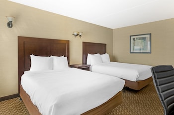 Standard Room, 2 Queen Beds, Non Smoking, Refrigerator & Microwave (2nd Floor)