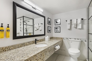Standard Room, 2 Queen Beds, Refrigerator & Microwave, Ground Floor
