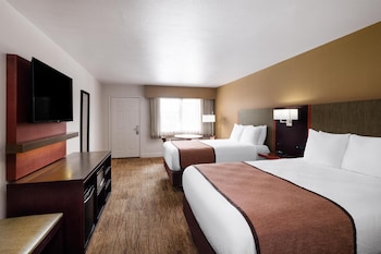 Standard Room, 2 Queen Beds, Non Smoking