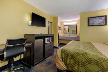 Standard Room, 1 King Bed, Smoking