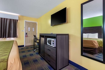 Standard Room, 1 King Bed, Smoking