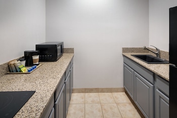 Apartment, 1 Bedroom, Hearing Accessible (Accessible Bathtub)