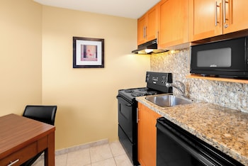 Standard Room, 2 Queen Beds, Balcony, Park View