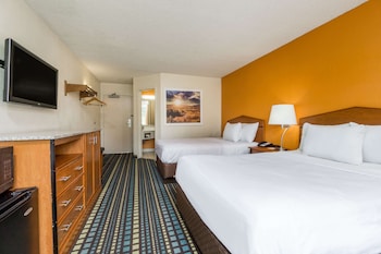 Double Room, 2 Double Beds, Smoking