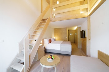 Duplex Family Room Panorama