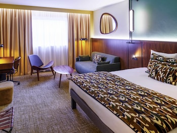 Executive Room, 1 King Bed, Bathtub