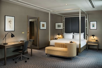 Junior Suite, 1 King Bed (Penthouse)