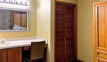 Condo, 1 Bedroom