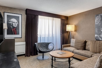 Suite, 2 Bathrooms (Loft)