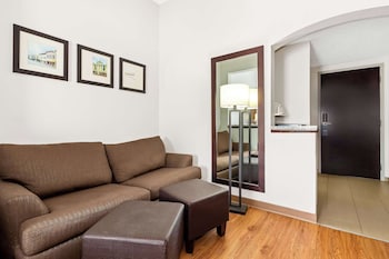 Suite, 1 Double Bed with Sofa bed, Accessible, Non Smoking