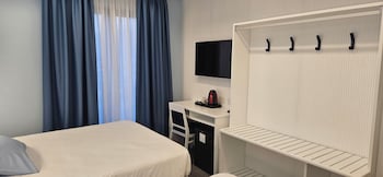 Classic Quadruple Room