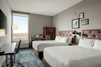 Room, 2 Queen Beds, Hearing Accessible