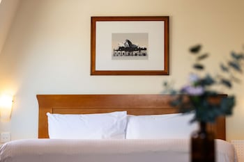 Queen Room with Harbour View