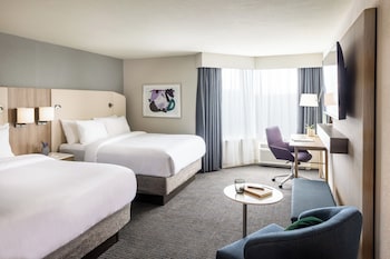 Standard Room, 2 Queen Beds, Accessible (Communications)