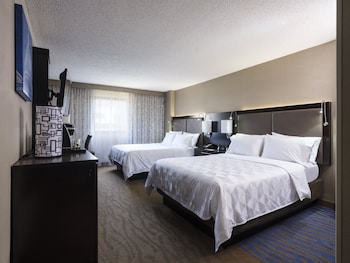Standard Room, 2 Queen Beds (Communications)