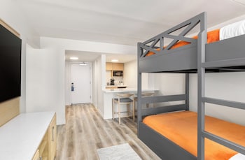Suite, 2 Bedrooms