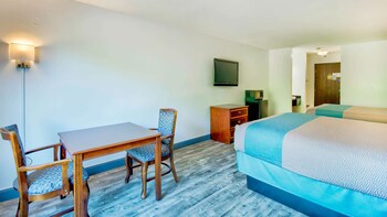 Deluxe Room, 2 Queen Beds, Smoking, Refrigerator & Microwave