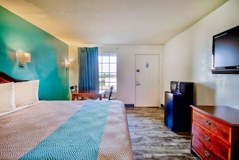 Standard Room, 1 King Bed, Non Smoking