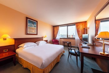 Room, 1 Twin Bed, City View (Twin Guest Room)