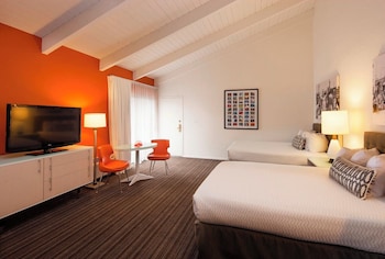 Standard Room, Accessible, City View