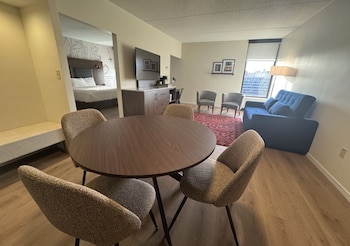 Superior Suite, 1 King Bed with Sofa bed