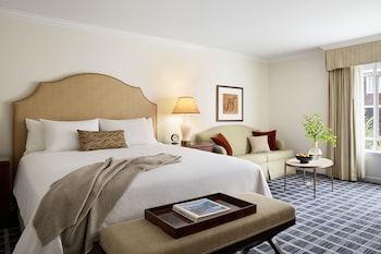 Superior Room, 1 King Bed, Accessible, Courtyard View (Hearing ADA)