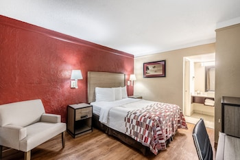 Standard Room, 1 Queen Bed, Smoking