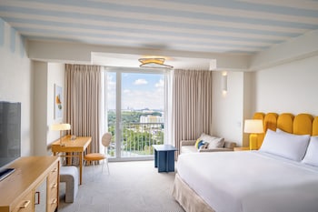 Room, 1 King Bed, Tower