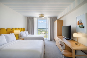 Room, 2 Queen Beds, Tower