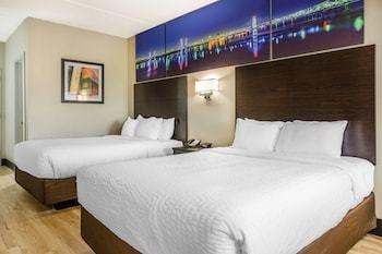 Standard Room, 2 Queen Beds, Non Smoking