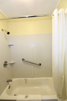 Room, 1 King Bed, Accessible, Non Smoking