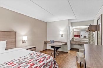 Superior Room, 1 King Bed, Smoking