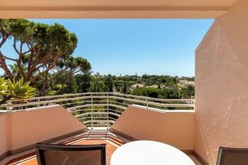 Double or Twin Room, Garden View (Golf Side)