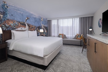 Standard Room, 1 King Bed