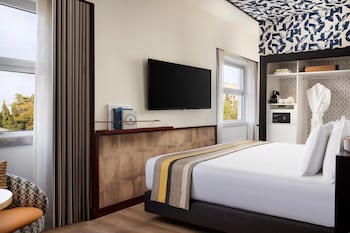 Avani Room
