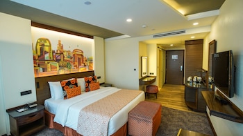 Panafric Deluxe Queen Room