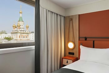 Superior Room, 1 King Bed