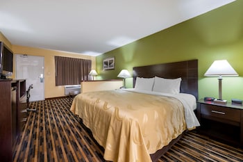 Suite, 1 King Bed, Accessible, Non Smoking