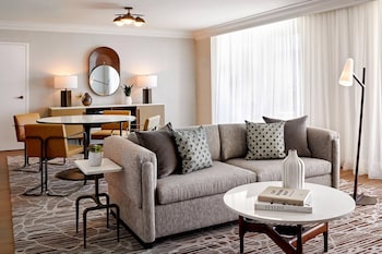 Executive Room, 1 Bedroom, Pool View
