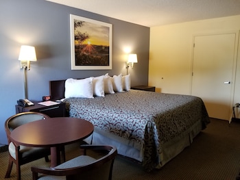 Room, 1 King Bed, Accessible