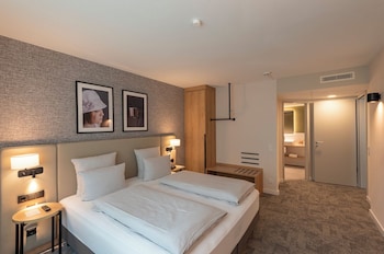 Suite, 1 Double Bed with Sofa bed