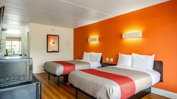 Standard Room, 2 Double Beds, Accessible, Non Smoking