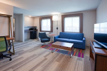 Suite, 1 King Bed