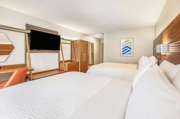 Suite, 2 Queen Beds