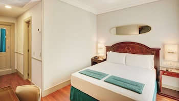 Classic Double Room (Exterior)