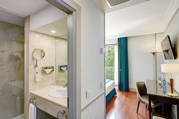Classic Twin Room (Exterior)