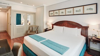Classic Double Room