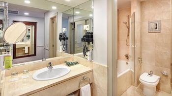 Classic Twin Room