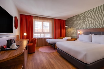 King Room with Sofa Bed