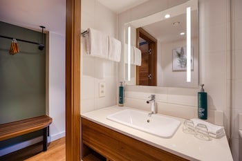 Twin Room with Garden View